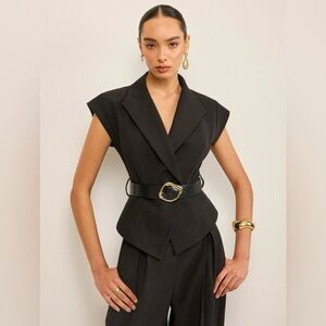 Commense NWT Belted Peplum Vest with Metal Buckle Detail Sz Small - Black